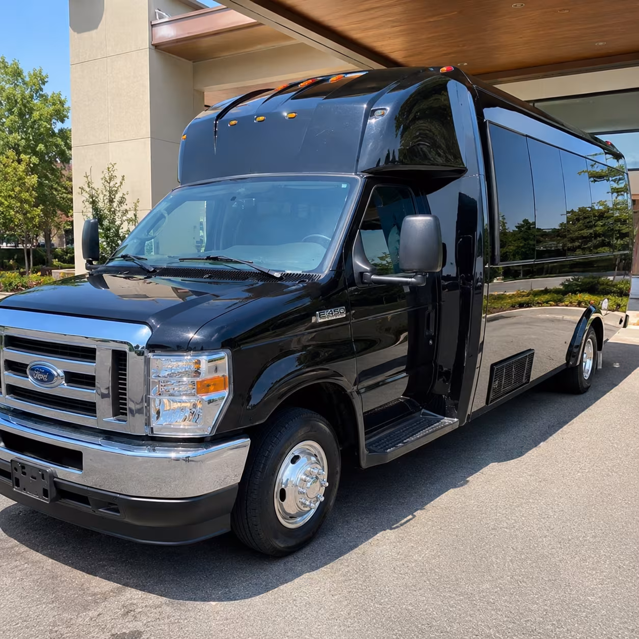 augusta broad street bar crawl party bus rental