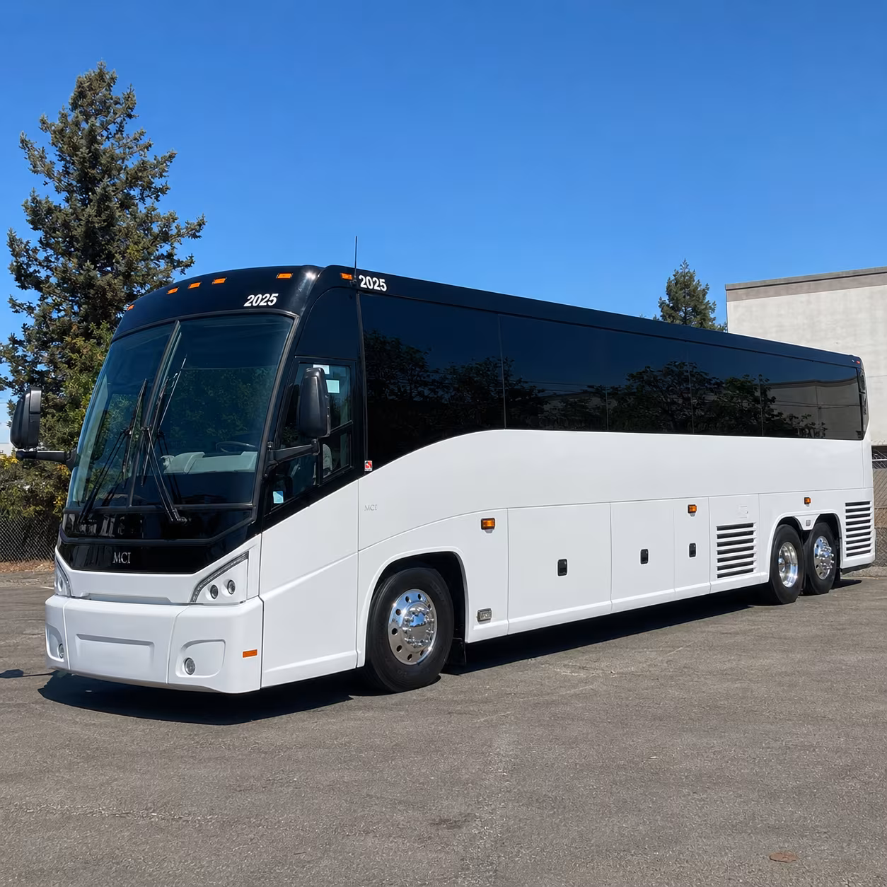augustacoachbuscompany com is the go to for downtown augusta concert nights on broad street